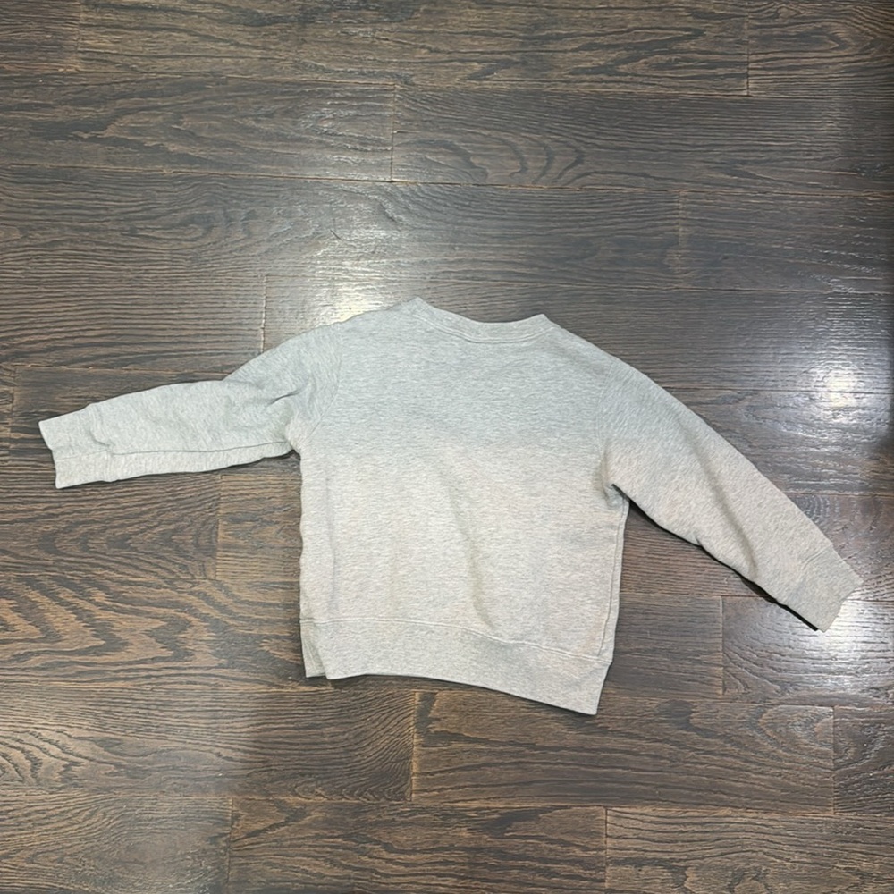 Uni Qlo Unisex Sweatshirt - Picture 4 of 5